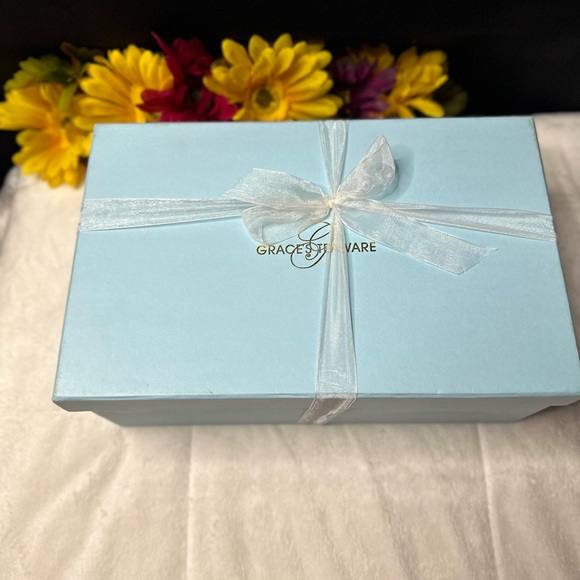 New Grace’s Teaware Tea Cup & Saucer Set For 2 Blue Squared Pattern w/Gold Trim - Picture 3 of 11